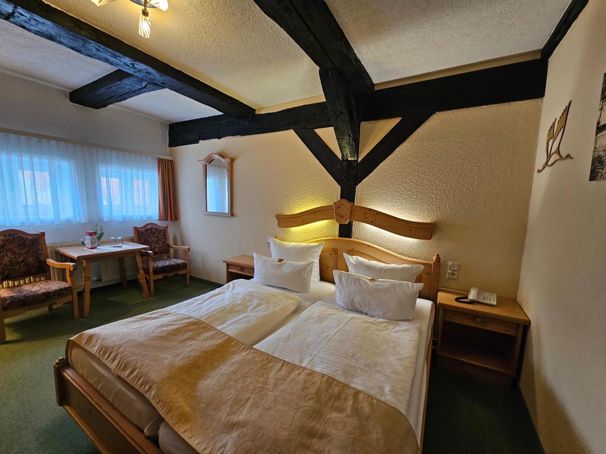 Hotel Am Markt & Brauhaus Stadtkrug Ueckermünde Esterno foto