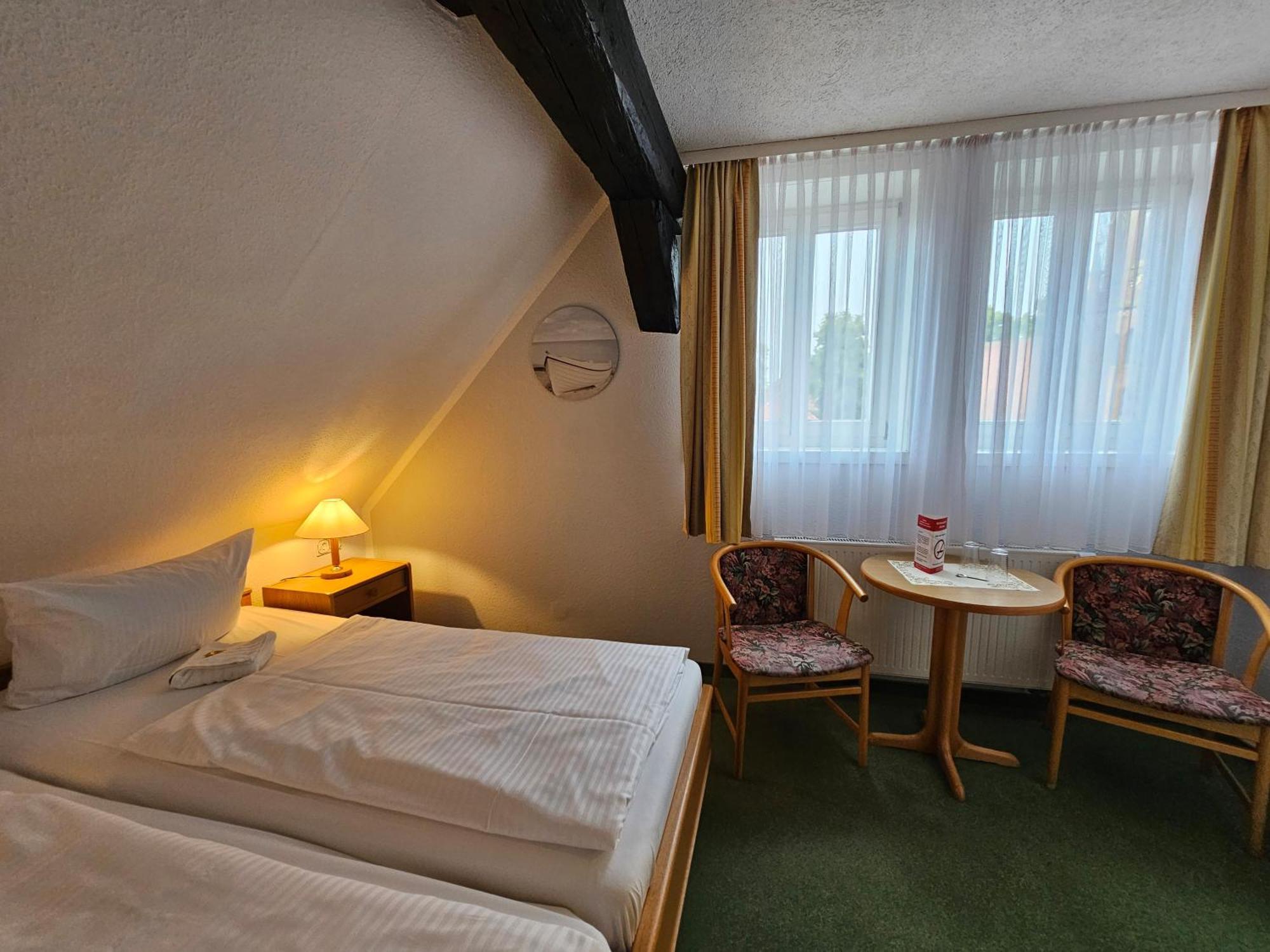 Hotel Am Markt & Brauhaus Stadtkrug Ueckermünde Esterno foto